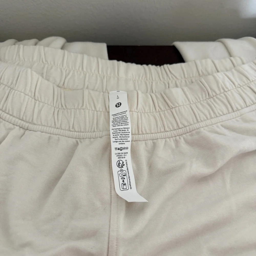lululemon BeCalm Mid-Rise Wide-Leg Pant - Picture 2 of 7
